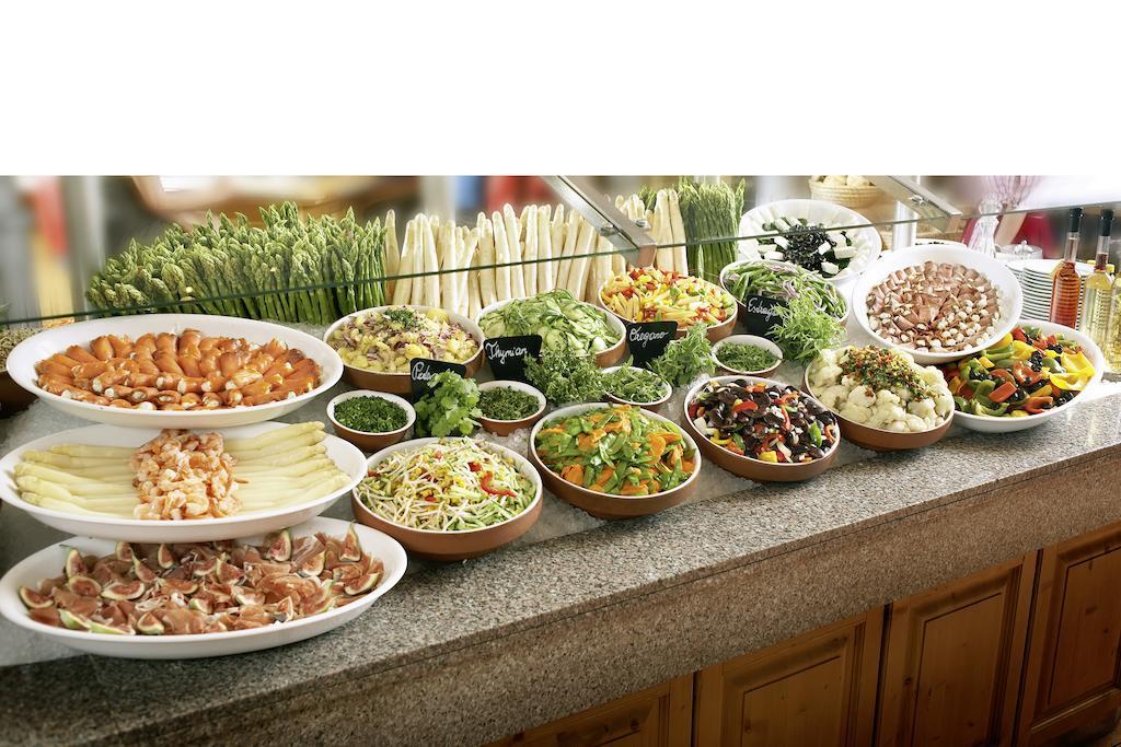 מלון סאטלדט Landzeit Restaurant Voralpenkreuz מראה חיצוני תמונה