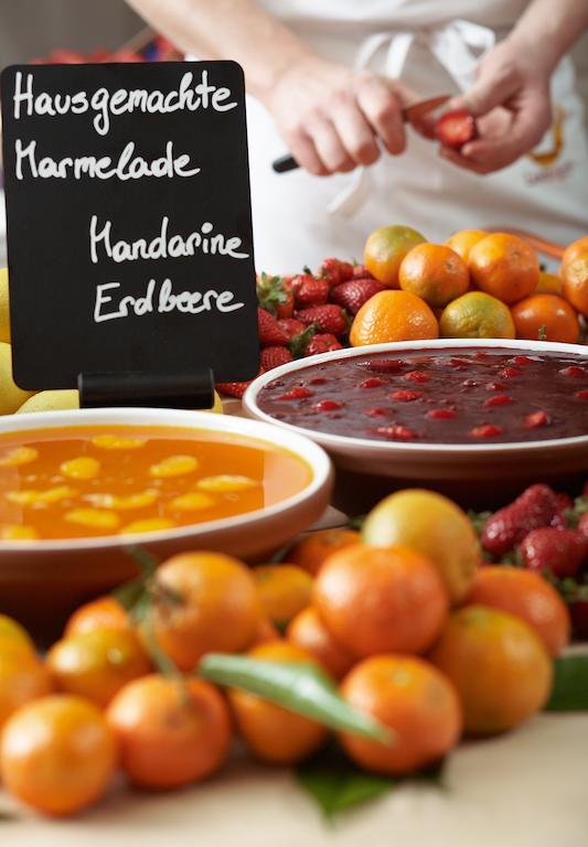 מלון סאטלדט Landzeit Restaurant Voralpenkreuz מראה חיצוני תמונה
