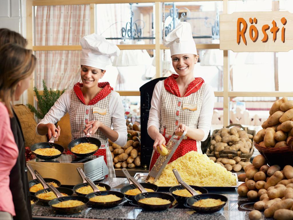 מלון סאטלדט Landzeit Restaurant Voralpenkreuz מראה חיצוני תמונה